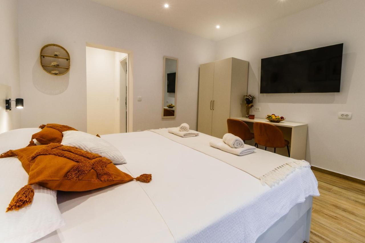 Apartments Kiwi Dubrovnik Bagian luar foto